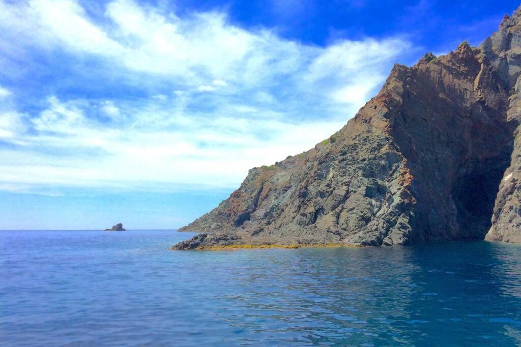 Вилла West Sardinia - Bosa Магомадас Экстерьер фото